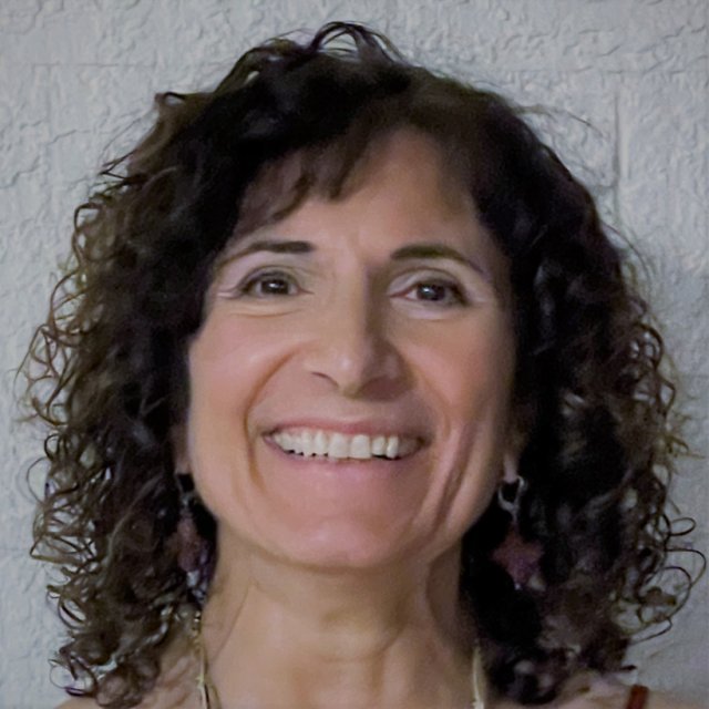 Joanne Pizzino, MD