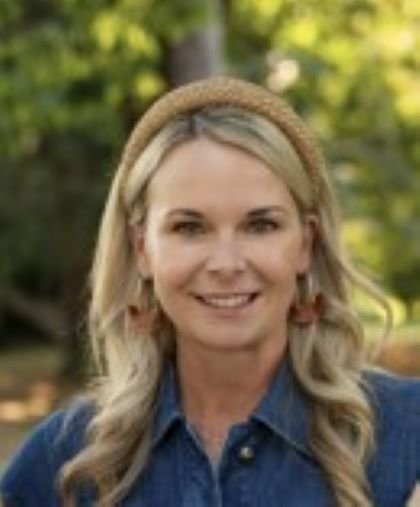 Brandy Manetta, IFMCP, FNP-C